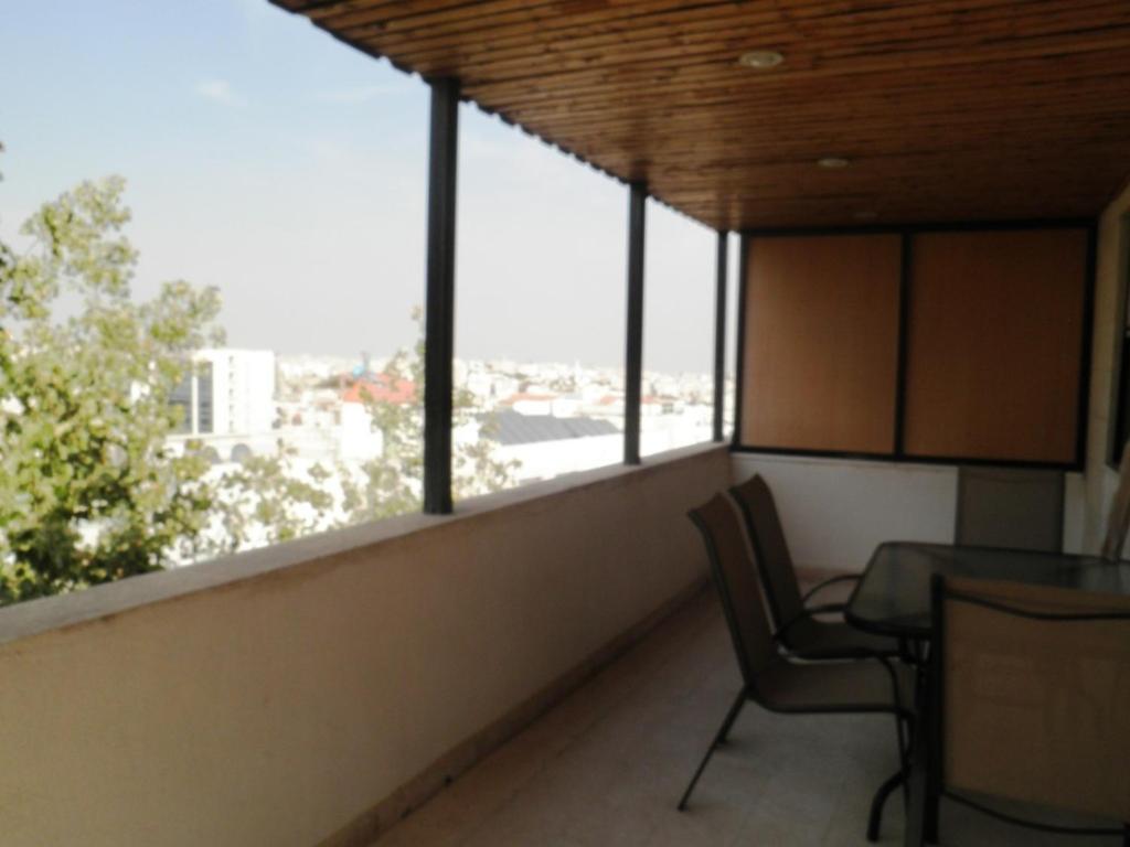 Granada Suites Hotel عمان المظهر الخارجي الصورة