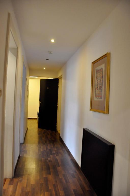 Granada Suites Hotel عمان الغرفة الصورة